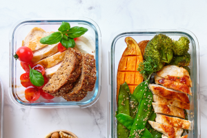Parts of the year are harder then others to stay on top of meal planning. Here are 7 frugal meal planning ideas for you and your family.